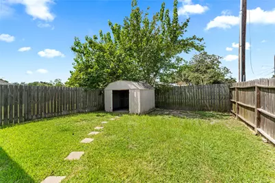 5035 Reno Drive, Pasadena, TX 77505 - Photo 17