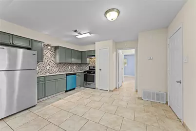5035 Reno Drive, Pasadena, TX 77505 - Photo 9