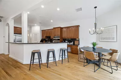 5346 McCulloch Circle, Houston, TX 77056 - Photo 11