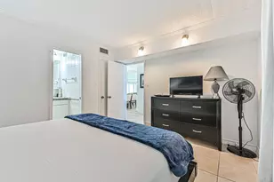 7310 Seawall Blvd, Galveston, TX 77551 - Photo 13