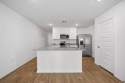 4818 Peanut Butter and Jelly Drive, Houston, TX 77048 - Photo 9