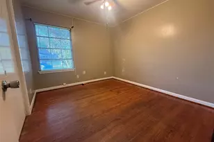 6122 Brook Lea St, Houston, TX 77087 - Photo 11