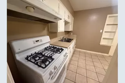 6122 Brook Lea Street, Houston, TX 77087 - Photo 9