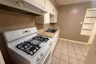 6122 Brook Lea St, Houston, TX 77087 - Photo 9