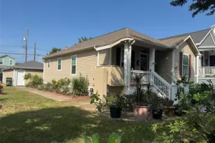708 Sealy St, Galveston, TX 77550 - Photo 17
