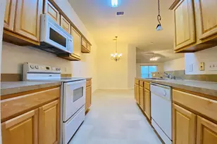 5747 Wandering Creek Dr, Richmond, TX 77469 - Photo 5