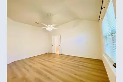 5747 Wandering Creek Drive, Richmond, TX 77469 - Photo 13