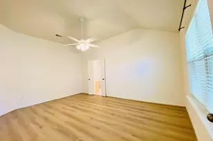 5747 Wandering Creek Dr, Richmond, TX 77469 - Photo 13