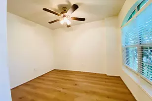 5747 Wandering Creek Dr, Richmond, TX 77469 - Photo 3
