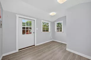 1020 Houston St, Conroe, TX 77301 - Photo 27