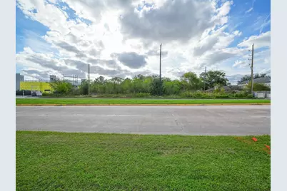 10307 Bammel North Houston Road, Houston, TX 77086 - Photo 3