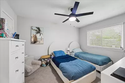 16931 Creek Line Drive, Friendswood, TX 77546 - Photo 17