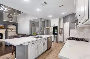 14710 Jordanbranch Ln, Humble, TX 77396 - Photo 9