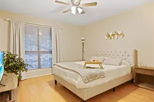 7950 N Stadium Dr, Houston, TX 77030 - Photo 7