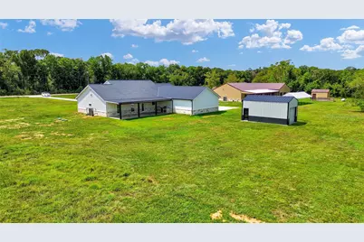 2168 Cr 36, Angleton, TX 77515 - Photo 7