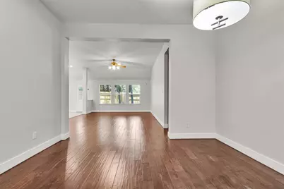 119 S Star Ridge Circle, The Woodlands, TX 77382 - Photo 15