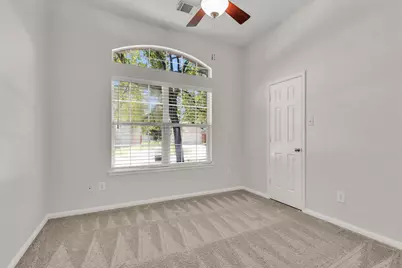 119 S Star Ridge Circle, The Woodlands, TX 77382 - Photo 9