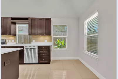 119 S Star Ridge Circle, The Woodlands, TX 77382 - Photo 25