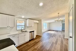 21614 County Rd 3747, Splendora, TX 77372 - Photo 5