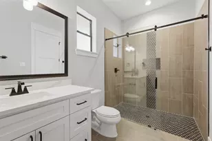 1767 De Milo Dr, Houston, TX 77018 - Photo 25