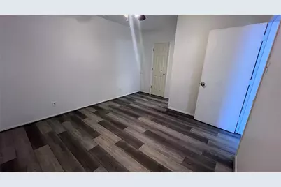 1325 Herkimer Street #2, Houston, TX 77008 - Photo 9