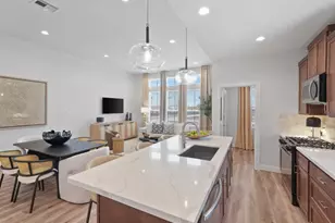 9213 Washington Hts St, Houston, TX 77063 - Photo 19