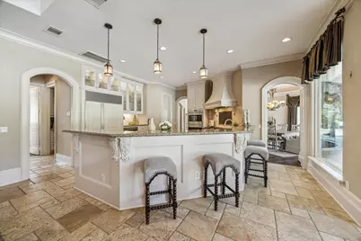 6 Kings Lake Estates Boulevard, Kingwood, TX 77346 - Photo 13