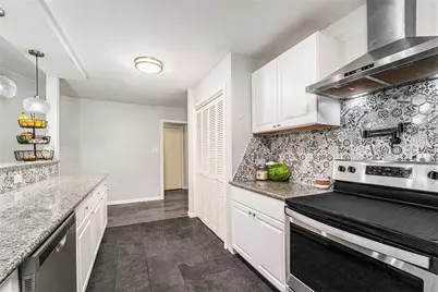 12215 Hillcroft Street, Houston, TX 77035 - Photo 13