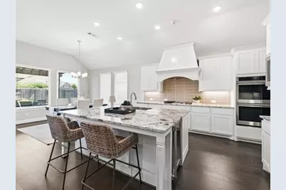10706 Painted Crescent Court, Cypress, TX 77433 - Photo 5