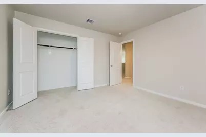 16458 Honeysuckle Hill Drive, Conroe, TX 77303 - Photo 15