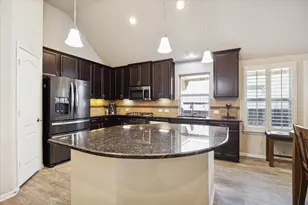 18714 Stillbreeze Valley Ln, Cypress, TX 77429 - Photo 5