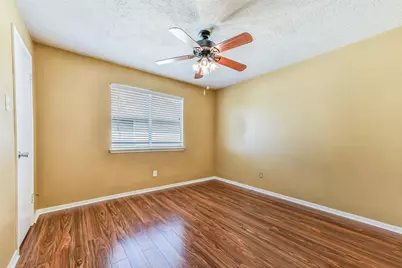 16026 Cedar Gully Drive, Friendswood, TX 77546 - Photo 31