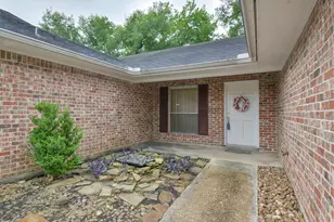 419 S Starboard St, Crosby, TX 77532 - Photo 3