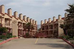 7312 Seawall Blvd, Galveston, TX 77551 - Photo 19
