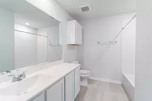 13309 Dalvay Beach Dr, Texas City, TX 77568 - Photo 17