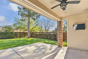 16942 Lake Willowby Ln, Houston, TX 77044 - Photo 5