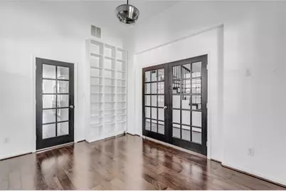 16942 Lake Willowby Lane, Houston, TX 77044 - Photo 13