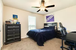 920 Quarter Horse Trail, Angleton, TX 77515 - Photo 15