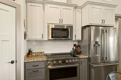 7047 Falke Heinrich Road, Schulenburg, TX 78956 - Photo 11
