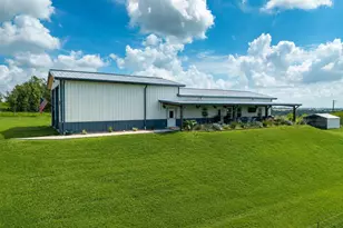 7047 Falke-Heinrich Rd, Schulenburg, TX 78956 - Photo 1