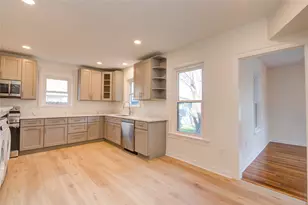 2208 Blodgett St, Houston, TX 77004 - Photo 9