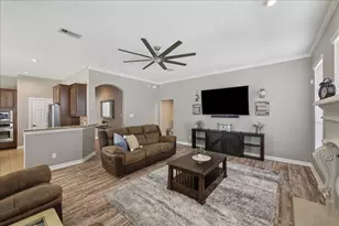 14874 Lisa Ln, Beaumont, TX 77713 - Photo 11