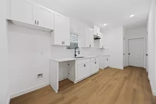 8116 De Priest Unit A B, Houston, TX 77088 - Photo 5