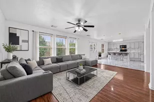 19514 Remington Martin Dr, Houston, TX 77073 - Photo 5