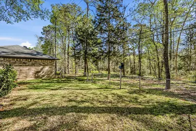 1337 Green Briar Drive, Huntsville, TX 77340 - Photo 45