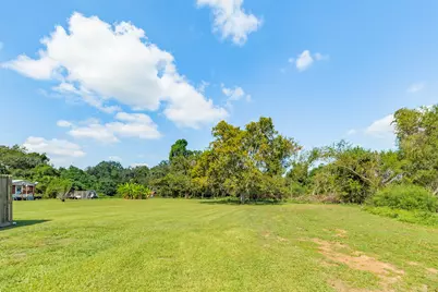 231 Gaines Street, Brazoria, TX 77422 - Photo 19