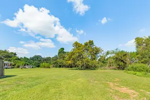 231 Gaines St, Brazoria, TX 77422 - Photo 19