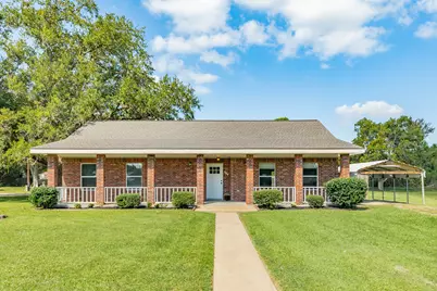 231 Gaines Street, Brazoria, TX 77422 - Photo 1