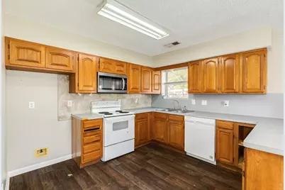 231 Gaines Street, Brazoria, TX 77422 - Photo 7