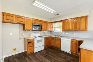 231 Gaines St, Brazoria, TX 77422 - Photo 7